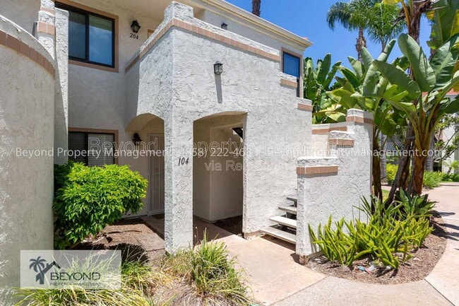 Building Photo - 9316 Twin Trails Dr Unit 104