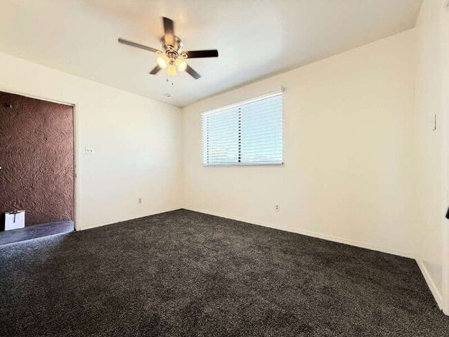 Photo - 2442 1/2 Pomeroy Avenue