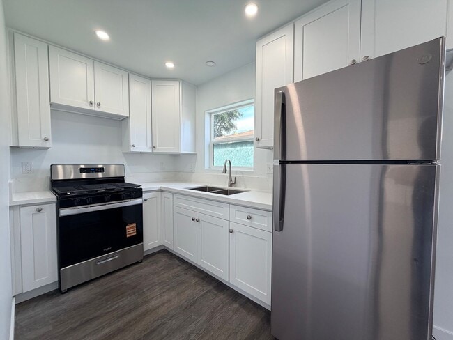 Building Photo - Brand New Construction – Turn-Key 1 Bed / 1 Bath