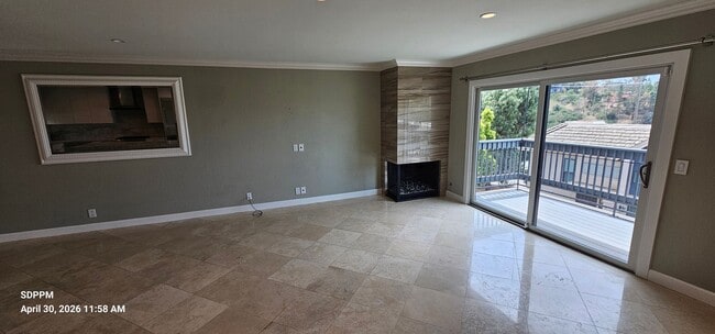 Photo - SAN DIEGO / BAY HO - Remodeled Nice 2 Bedroom & 2.5 Bath Townhouse.  AVAILABLE NOW!