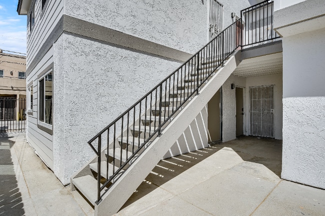 Photo - 4142 44th St Unit 1