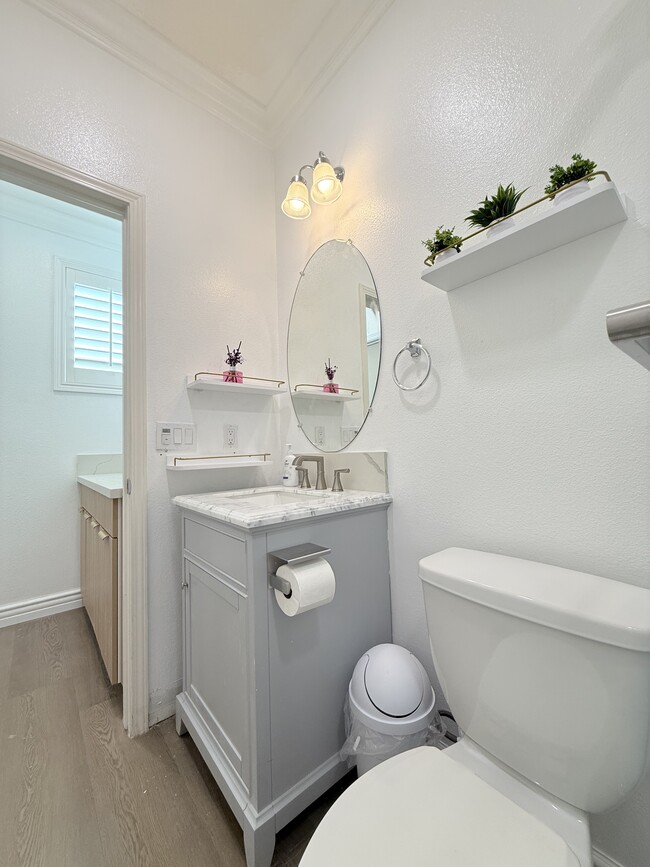 Photo - 16004 Cascade Dr