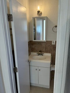Upgraded lavatory... - 18771 Strathern St