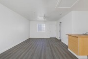 Photo - 940 Cypress Ave Apartment Unit 940B