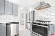 Photo - 1121 S Orange Dr Apartment
