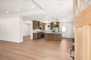 Entry - 4702 Kraft Ave House