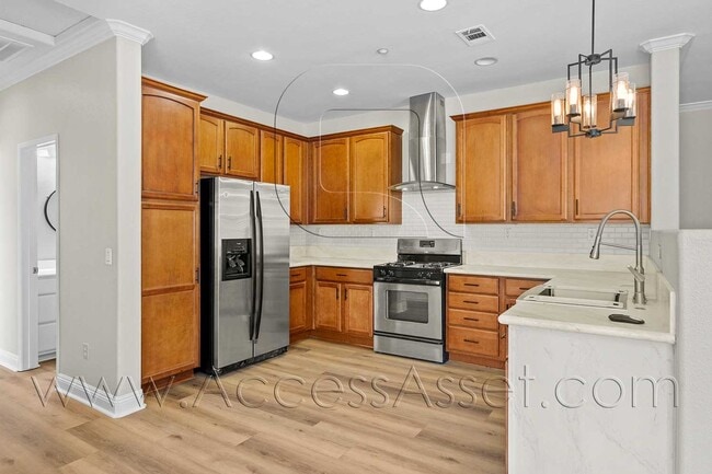Photo - 15427 Park Point Ave