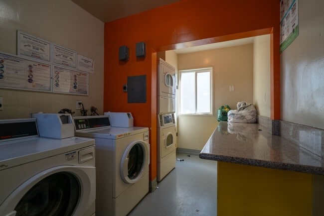 Photo - 210 E 29th St Unit 12