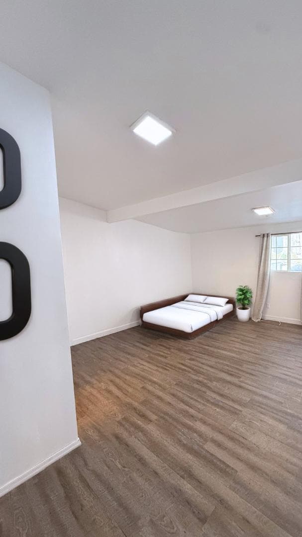 Photo - 1030 E Concourse St