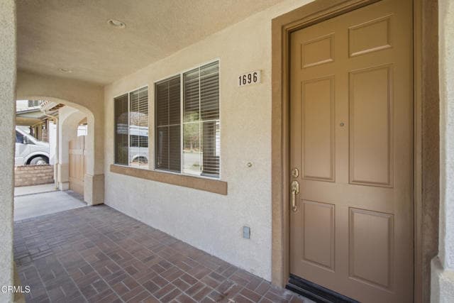 Photo - 1696 Salt River Ave