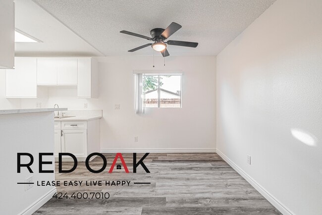 Photo - 11134 Arminta St Unit 111