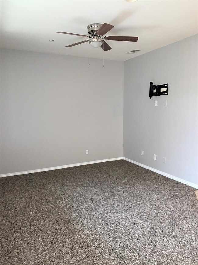 Photo - 32406 Whispering Glen Trail