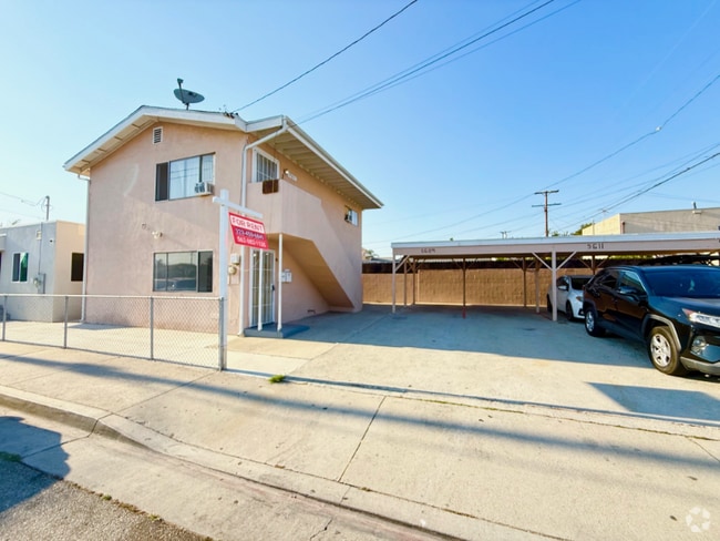 Building Photo - 5609 Eagle St Rental