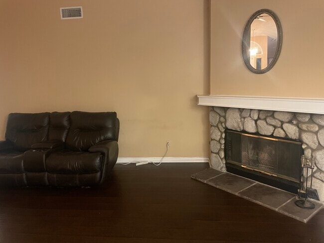 Photo - 35577 Ruth Ave