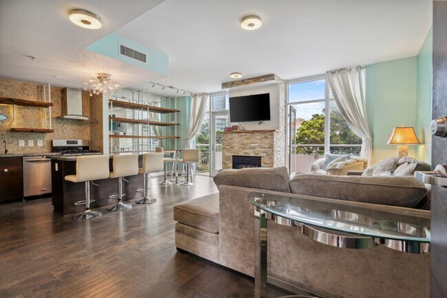 Photo - Modern 2-Bedroom Condo with Premium Amenit...