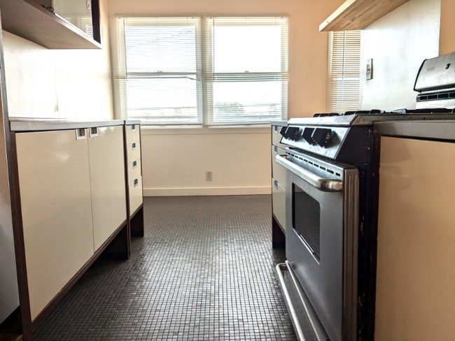 Photo - 254 3rd Ave Unit 254