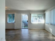 Photo - 1892 Cedar Ave Unit 1892