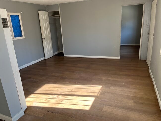 Photo - 5931 Denver Ave