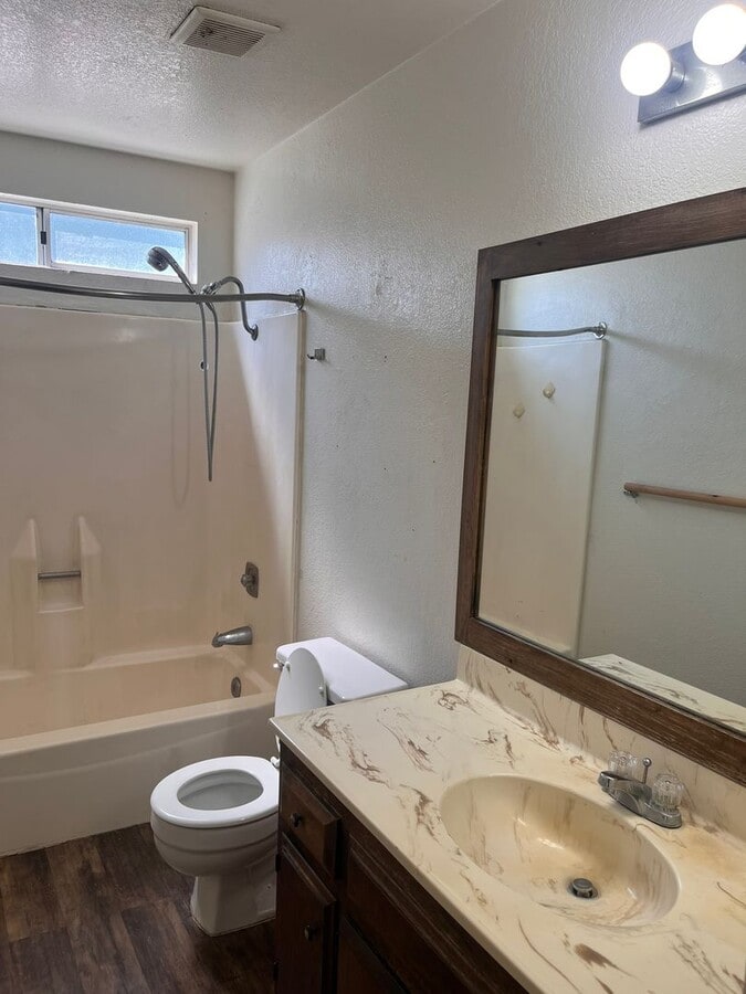 Photo - Genevieve Park Unit 3981-D