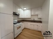 Photo - 13115 Oxnard St Apartment Unit 16