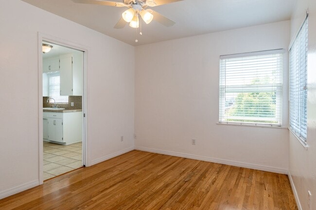 Photo - Nice 2 bedroom, 1 bath Apartment with Storage