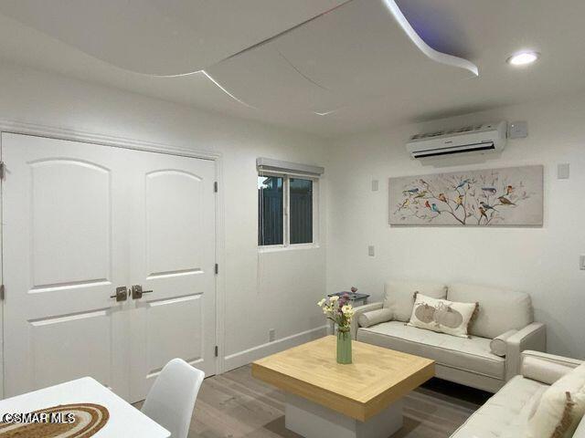 Photo - 535 S Danville Ave