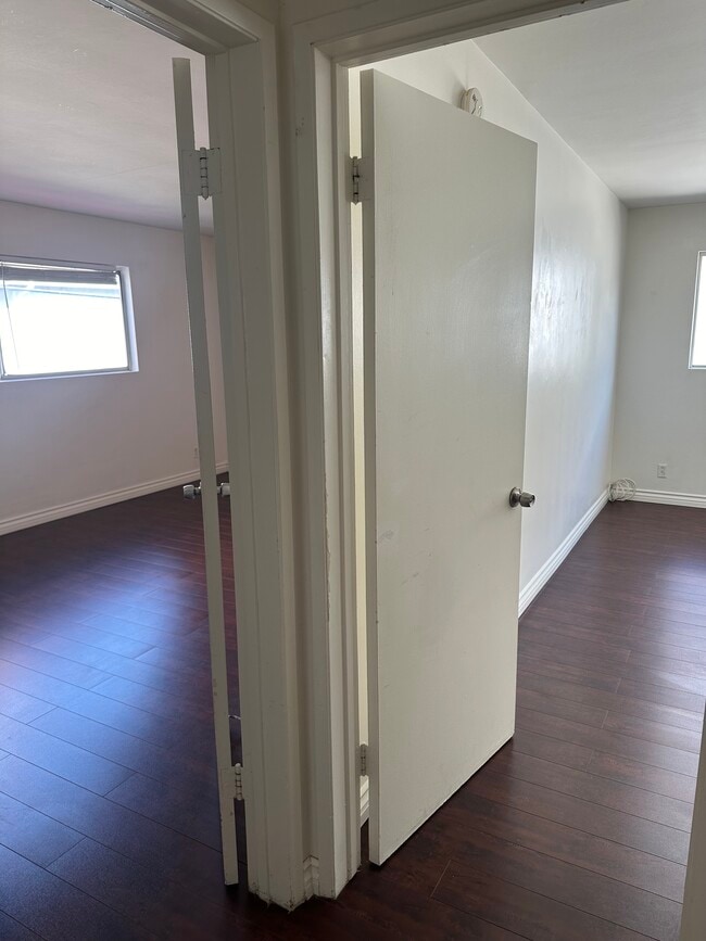 Photo - 10786 Missouri Ave