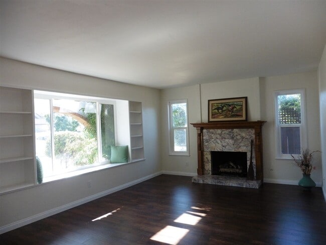 Photo - Beautiful 4-Bedroom Home with Central AC and Solar! MUST SEE!!!