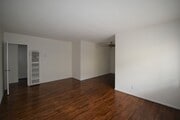 Photo - 15033 Burbank Blvd Apartment Unit 02