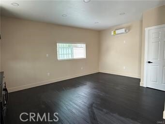 Photo - 9452 Rose Ave