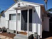 Photo - 11012 Aletta Ave Unit Roel Vandergoot