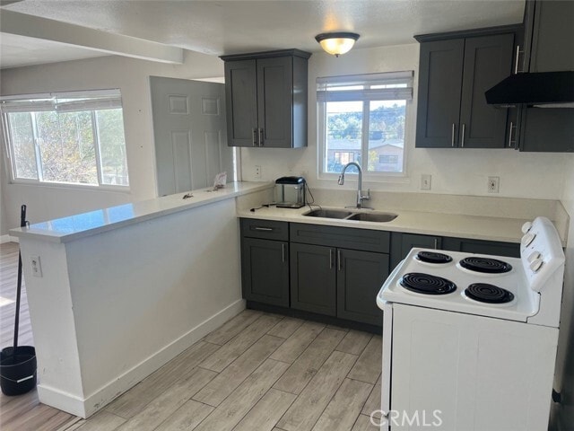 Photo - 1064 W 48th St