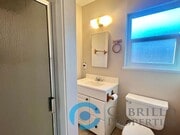 Photo - 1580 Parrot St