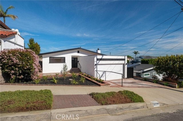 Building Photo - 1653 5th St