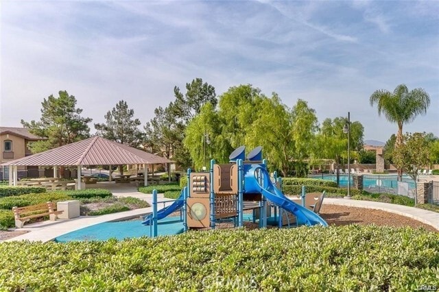 Photo - 3285 Ledgewood Cir