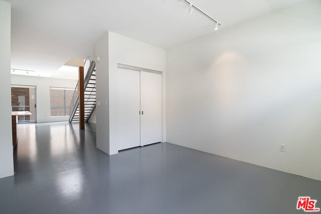 Photo - 11500 Tennessee Ave Unit 307