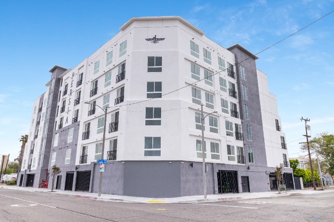 Photo - 11814 Aviation Blvd Unit 513