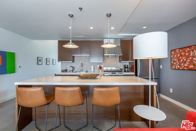 Photo - 615 Hampton Dr Unit A304