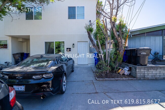 Photo - 4904 54th St