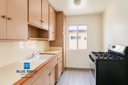 Photo - 1055 N El Centro Ave Unit 8
