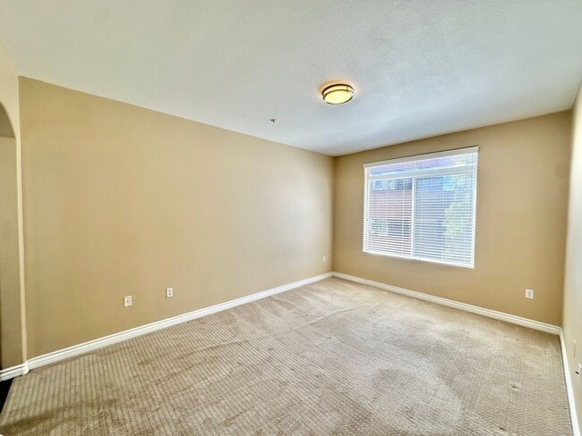 Photo - ****FIRST MONTHS RENT FREE IF YOU MOVE IN ...