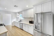 Photo - 6465 Ivarene Ave