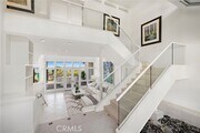 Photo - 31 St Tropez Condo