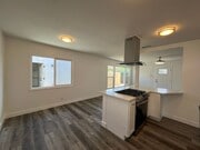 Photo - Cozy 2 bedrooms house + 1 bath.  Newly upg...