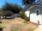 Photo - Charming 2 Bedroom, 1.5 bathroom Duplex House