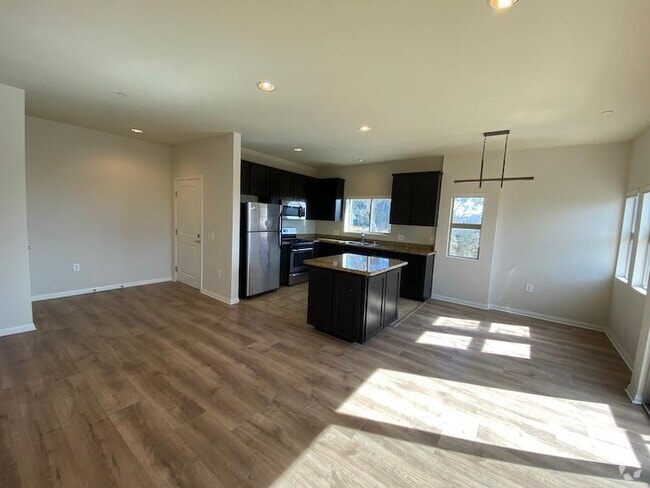 Building Photo - 5827 Carlton Way Rental
