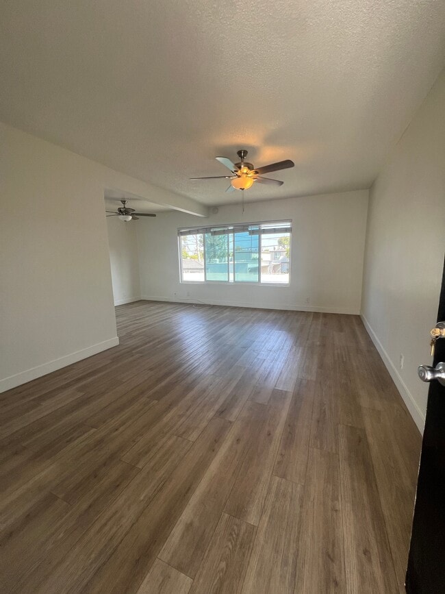 Photo - 10761 Palma Vista Ave Unit 6