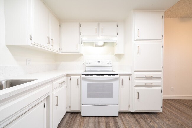 Photo - 1145 Meadow Lake Dr Unit 04