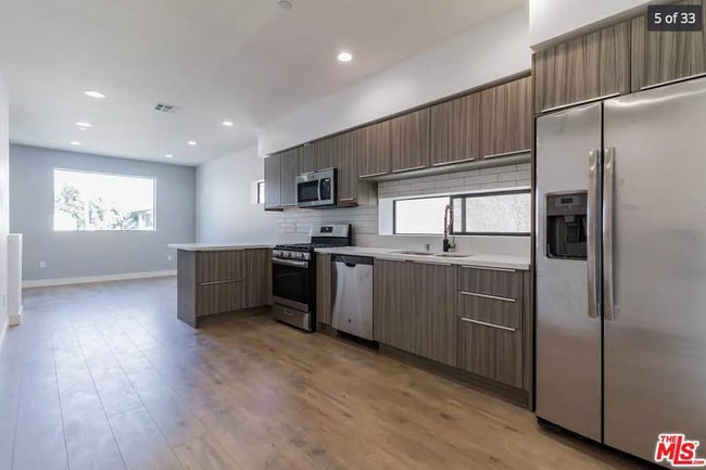 Photo - 412 N Ardmore Ave