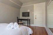 Photo - 1023 W 24th St Unit Room A